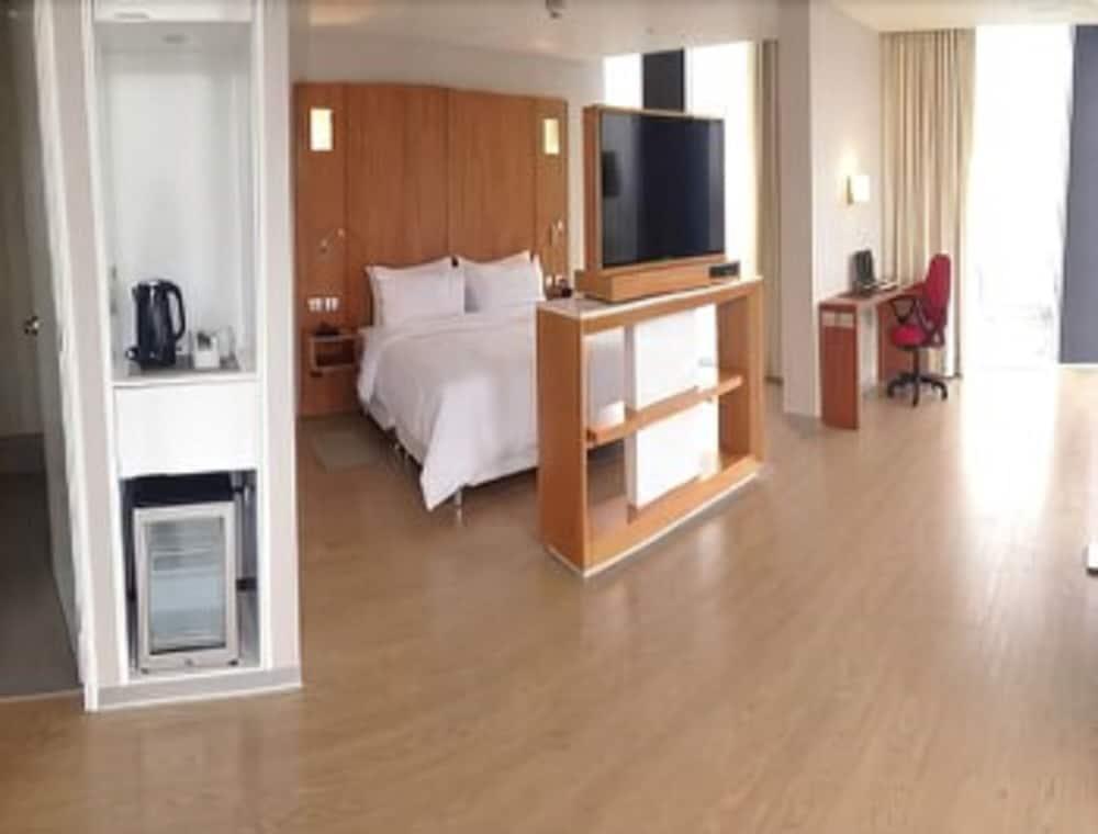 Ramada Encore By Wyndham Lima San Isidro מראה חיצוני תמונה